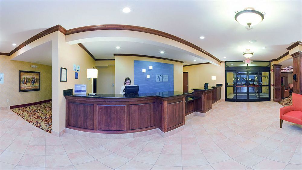 Holiday Inn Express Hotel & Suites Franklin By Ihg Exterior photo